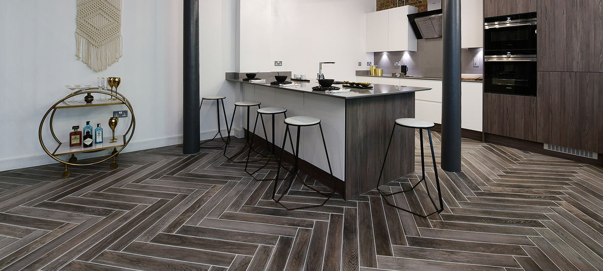 Tree-Age Grey tile - room shot 3