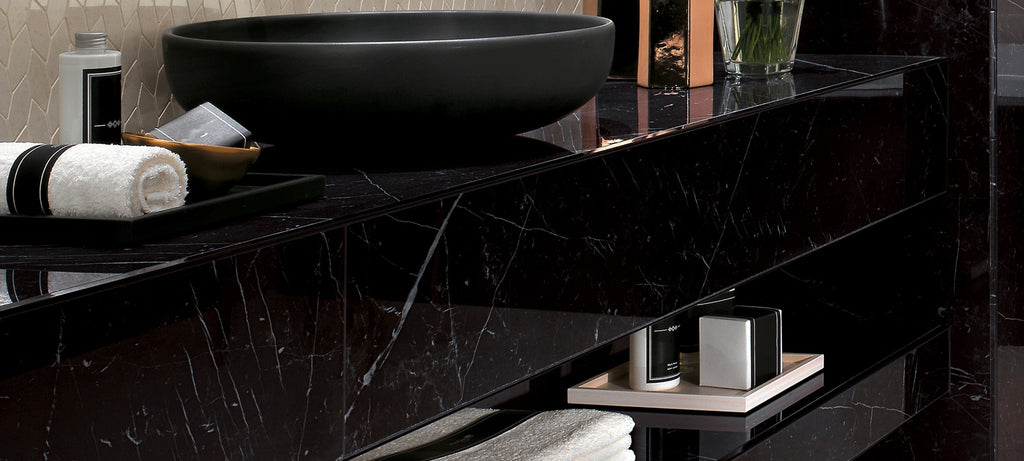 Marvel Nero Marquina tile - room shot 2