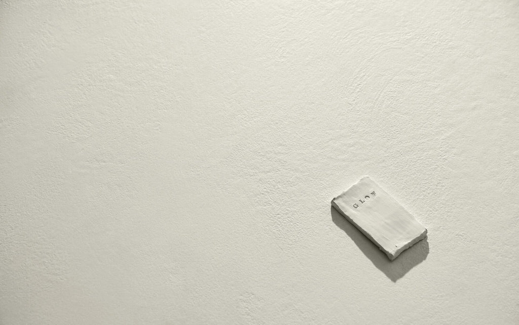 Boost Expression Glow tile - room shot 2
